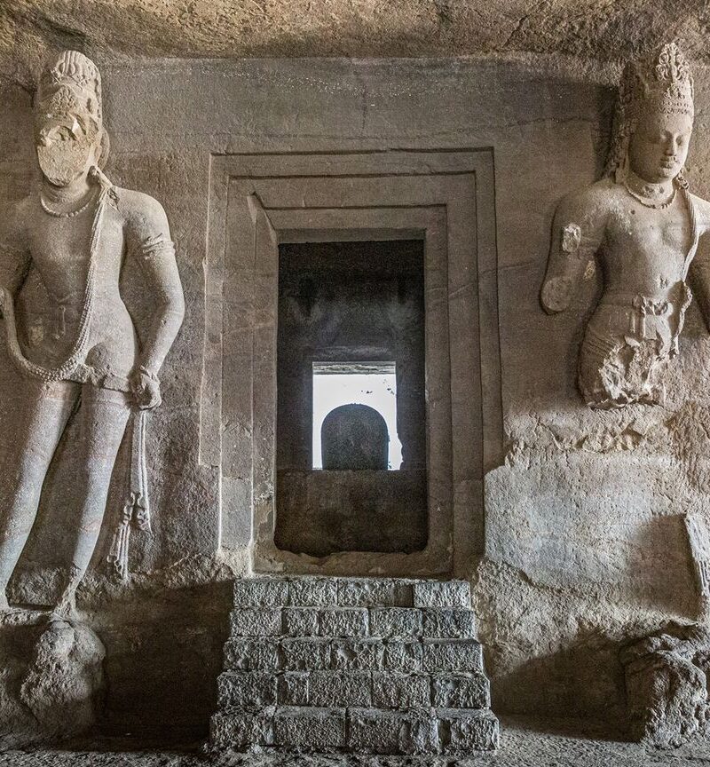 elephanta-caves-tour-by-magical-mumbai-tours