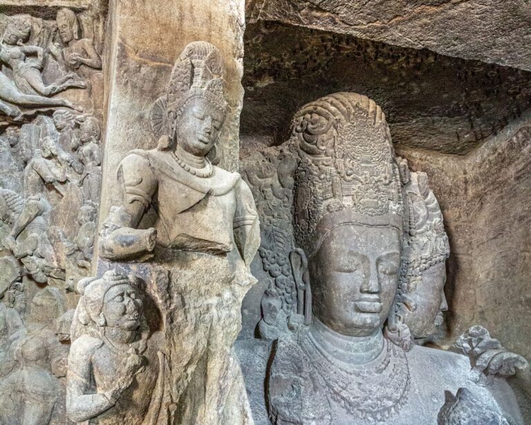 elephanta-caves-tour-by-magical-mumbai-tours
