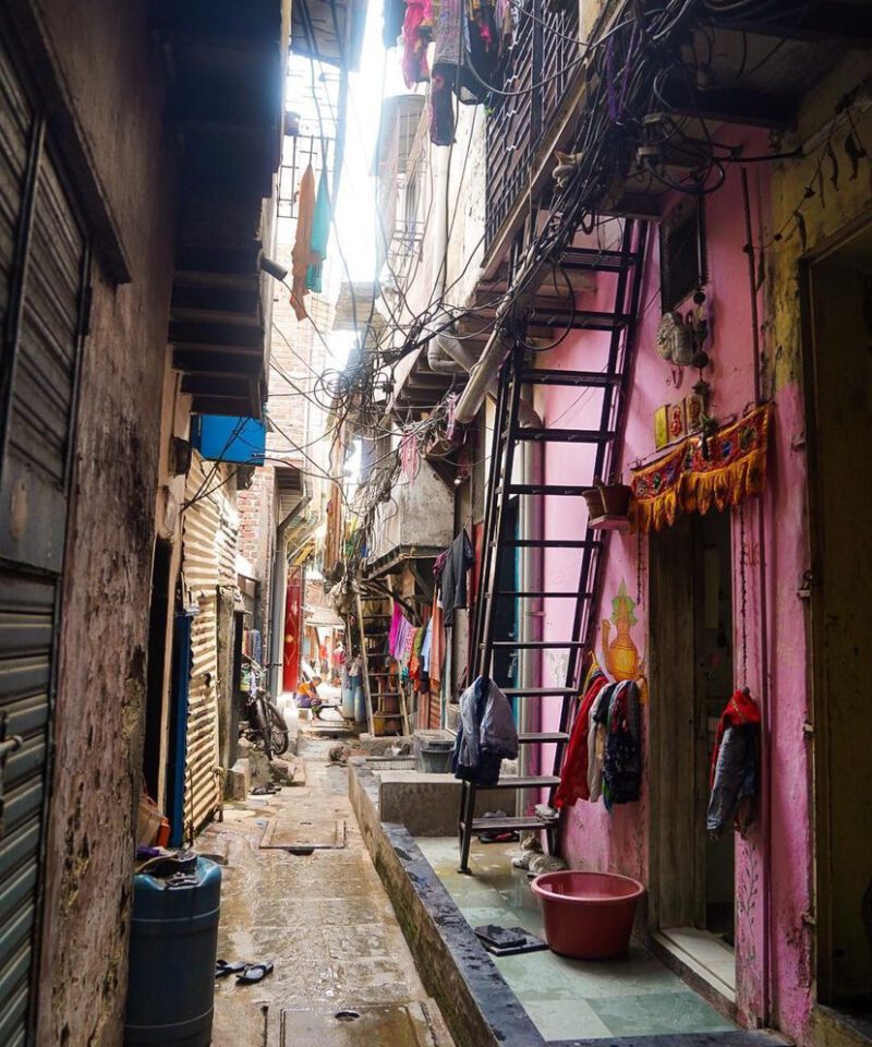 dharavi-slum-tour-by-magical-mumbai-tours