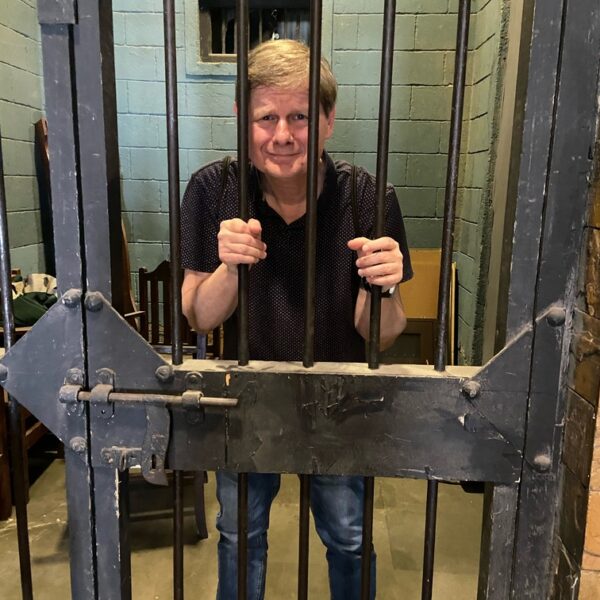 Jail in Bollywood Tour Mumbai by - Magical Mumbai Tours